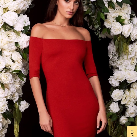 Lulus red off the shoulder midi - Picture 3 of 3